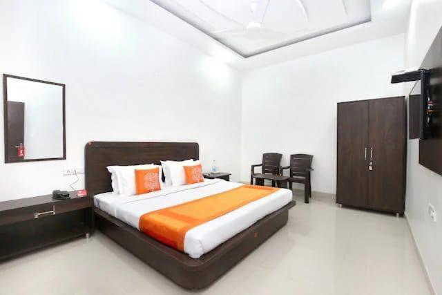 Hotel Skylark Amritsar Exterior foto